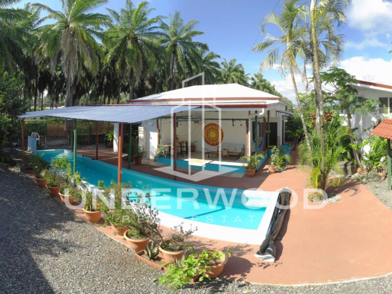 Casa Playa Bandera, Parrita.