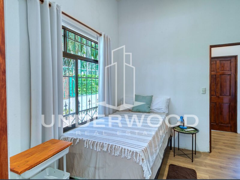 Casa Playa Bandera, Parrita.