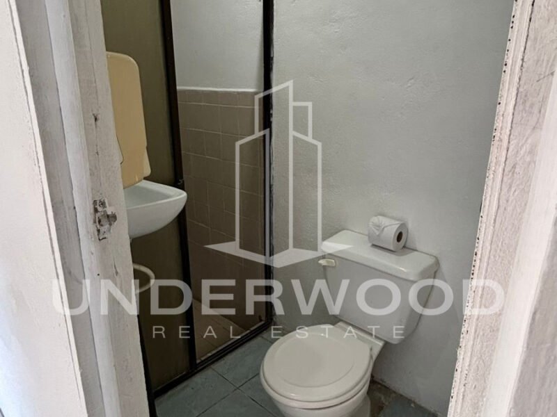 Cabinas Zona Comercial Parrita