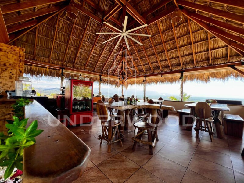 Hotel y Restaurante Vista Bonita, Guapinol, Parrita, Puntarenas